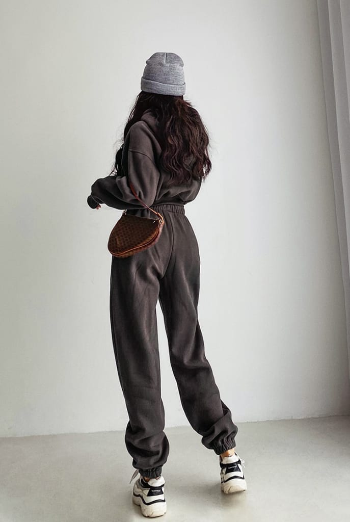 Sun-imperial Women Grey Cropped Drop Shoulder Kangaroo Pocket Fleece Hoodie Sweatshirt & Sweatpants