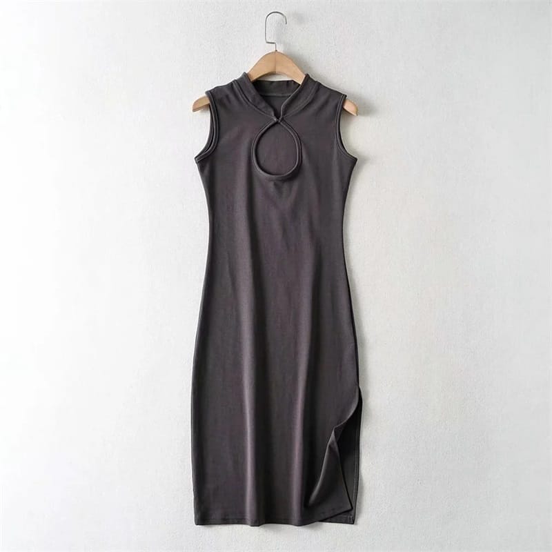 Women Black Cut out front Sleeveless Midi Dress with Turtle Neck Hook and side Split detail Casual