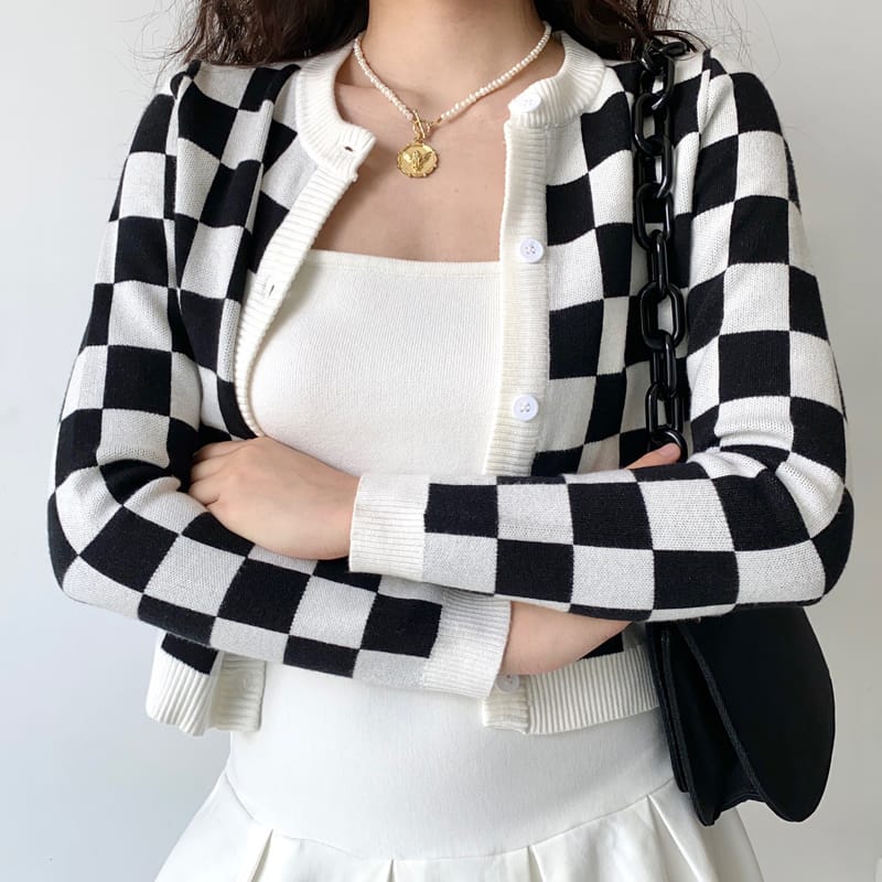 Women Black & White Knit Bralette and Checkboard Print Cardigan Set Cardi