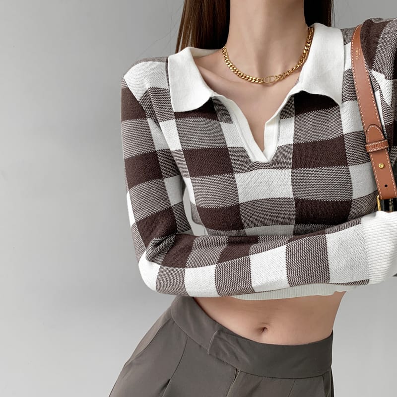 Women White and Brown Open Collar Check Knit Crop top Knitted Polo Jumper