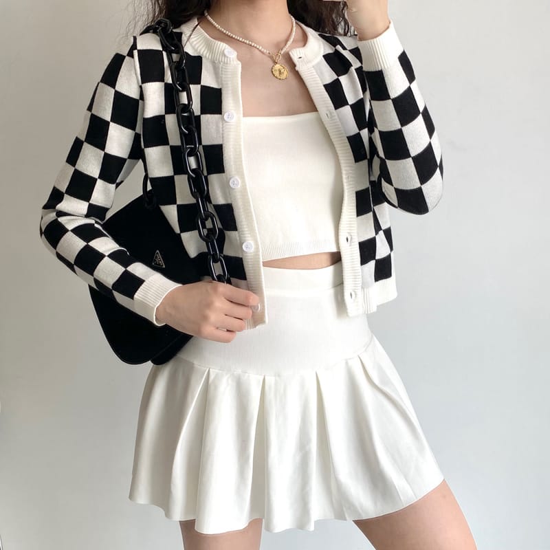 Women Black & White Knit Bralette and Checkboard Print Cardigan Set Cardi