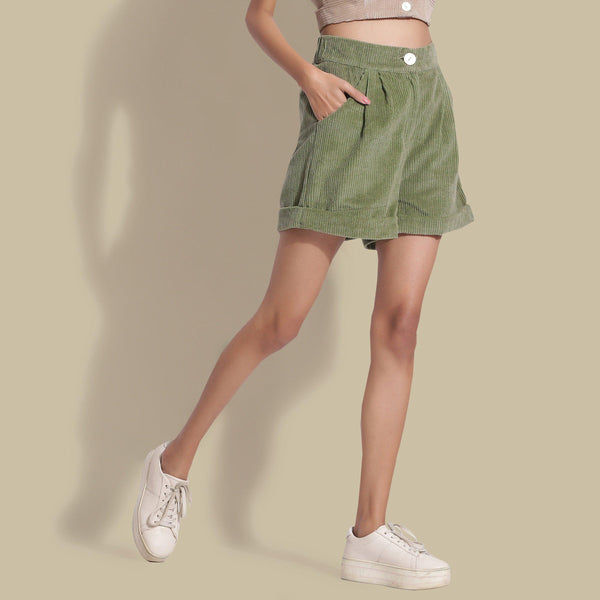 https://cdn.shopify.com/s/files/1/0050/3264/0601/products/sage-green-cotton-corduroy-baggy-shorts-baggy-shorts-273010_600x.jpg?v=1709634524