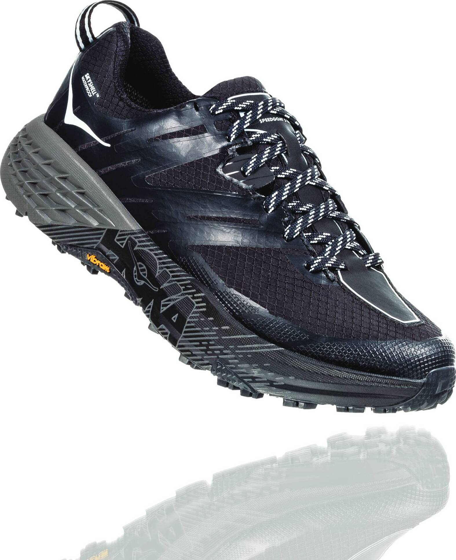 womens black running shoes canada