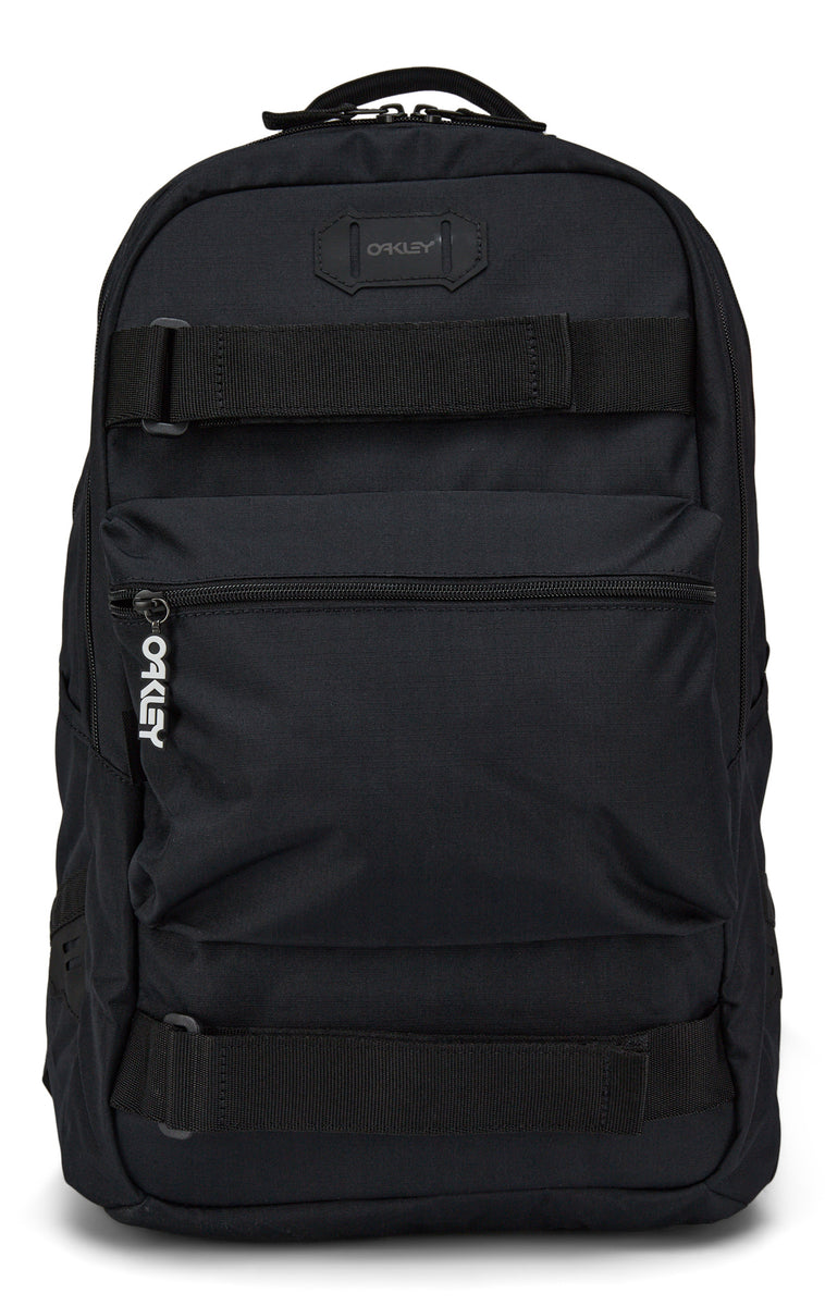 Oakley Street Skate Backpack 2.0 - Men’s | The Last Hunt