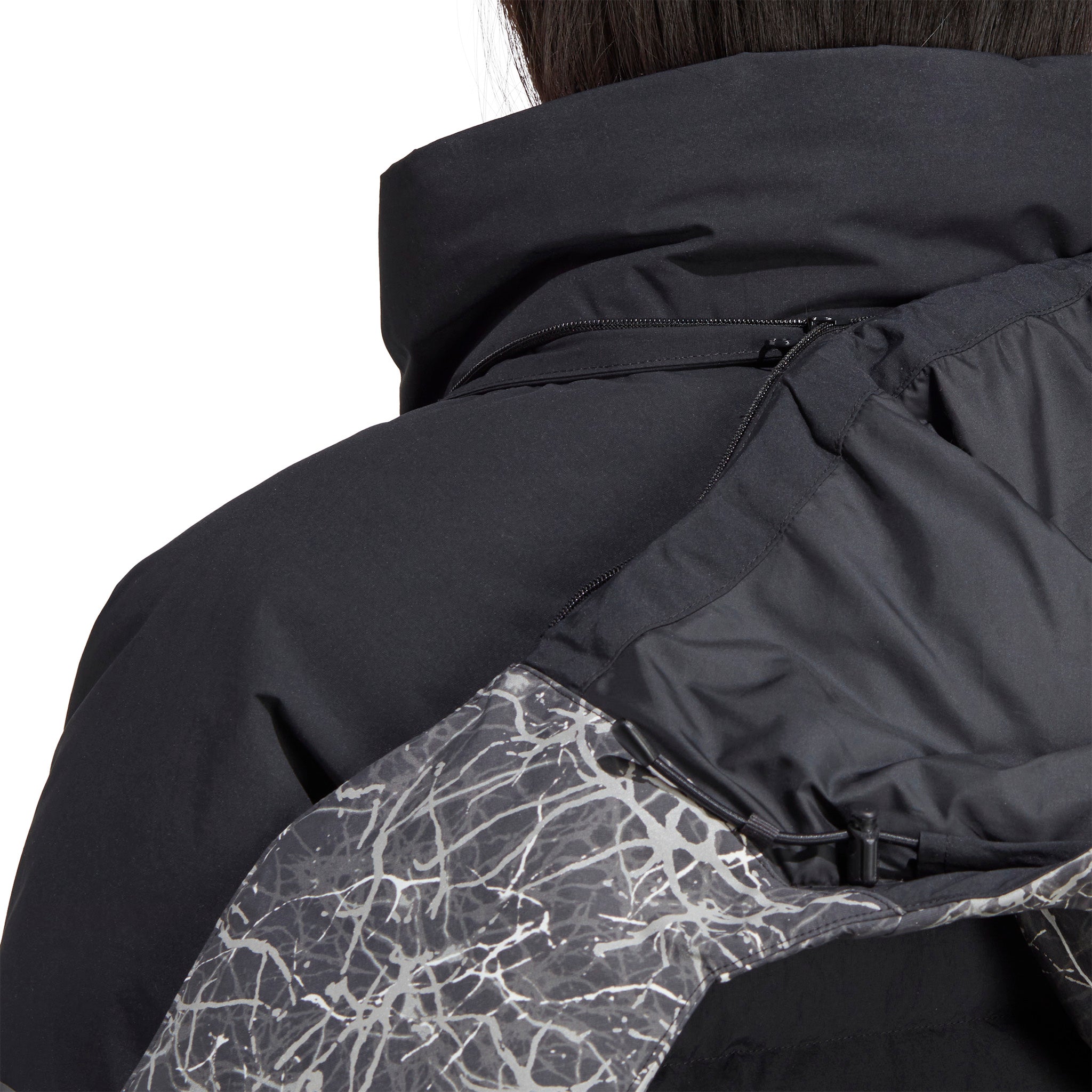 adidas US Basics Primegreen Essentials Comfort Fleece Loose