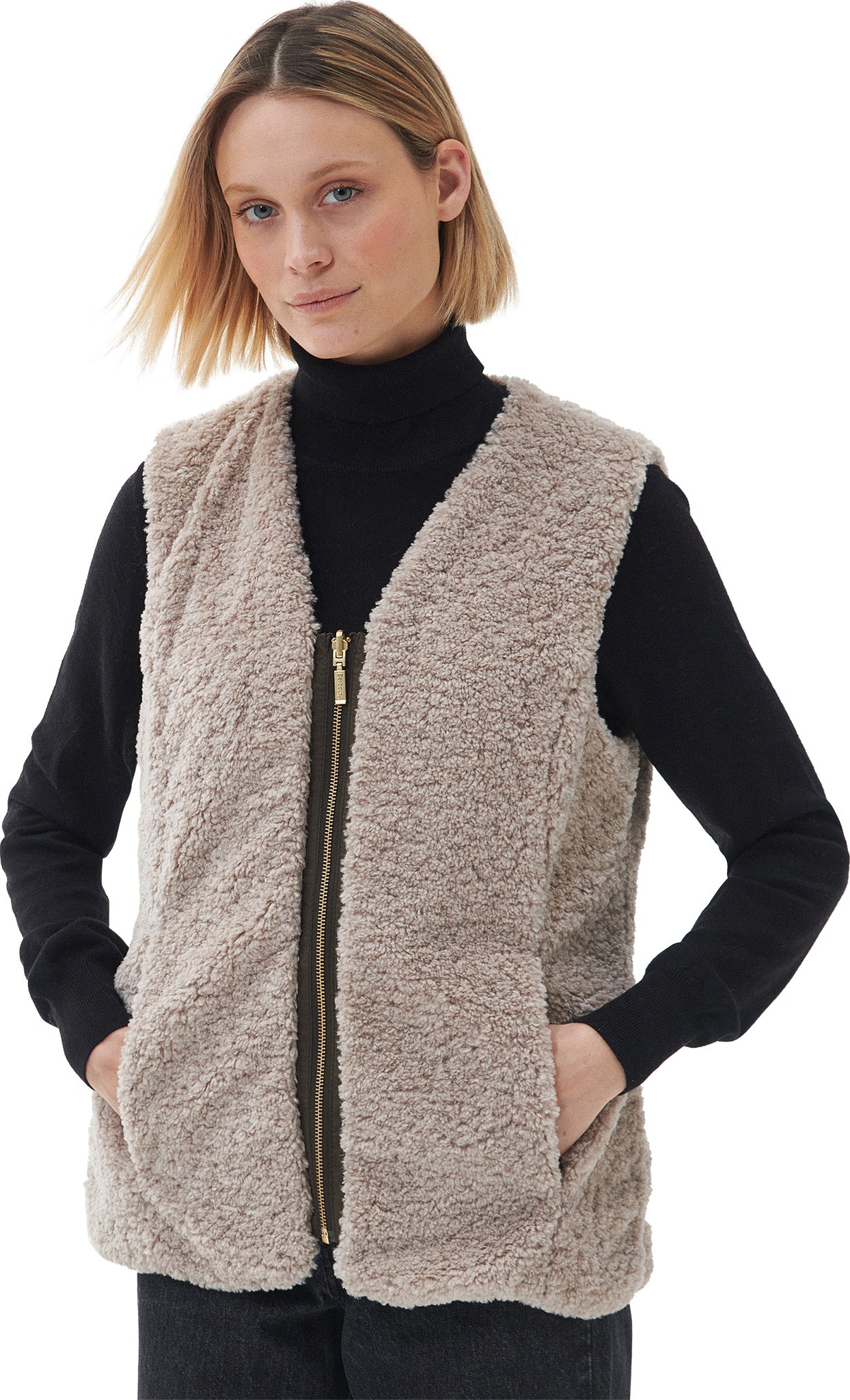 The Boucle Knit Sweater Vest in Khaki Green – Frank And Oak Canada