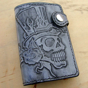 Coffin-shaped wallet chain in vegetable leather hand carved with a pen –  Another Way of Life