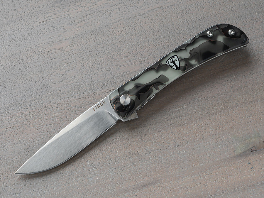 Finch Fits Classic Sodbuster Folder with Flipper