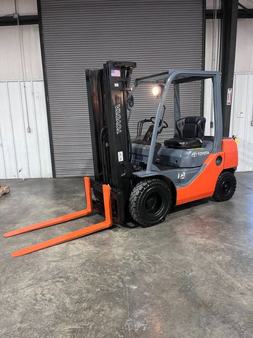 2007 RARE Low Hour Toyota 5K Diesel Forklift with 3 Stage Mast & Side Shift!!