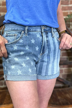 Americana Boyfriend Shorts by Silver Jeans