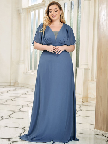 Dress to Impress: Top 15 Stunning Plus Size Cocktail Dresses