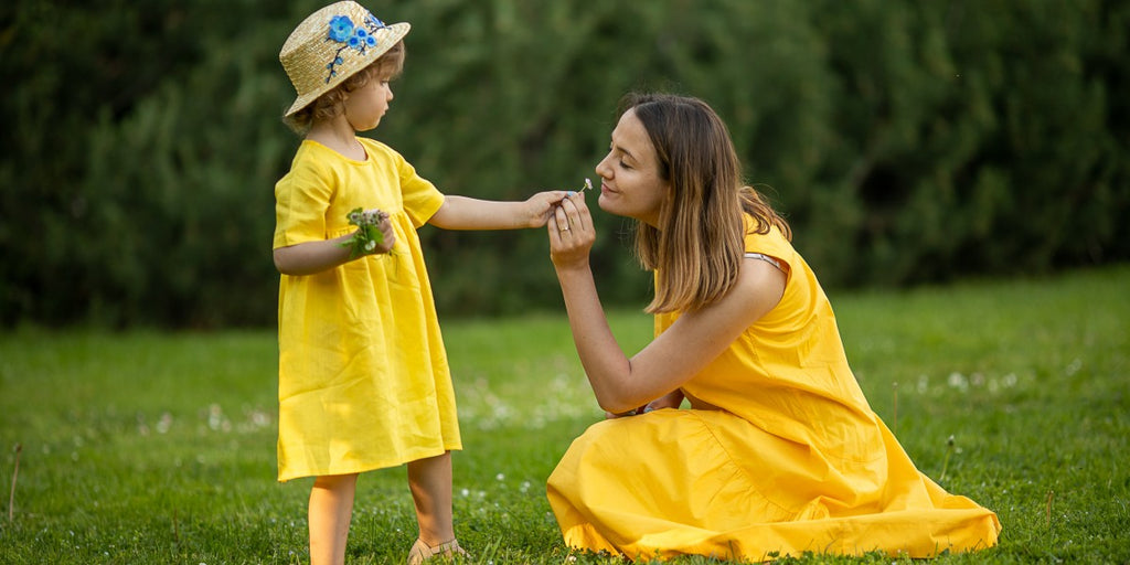 Yellow Mother's Day dresses