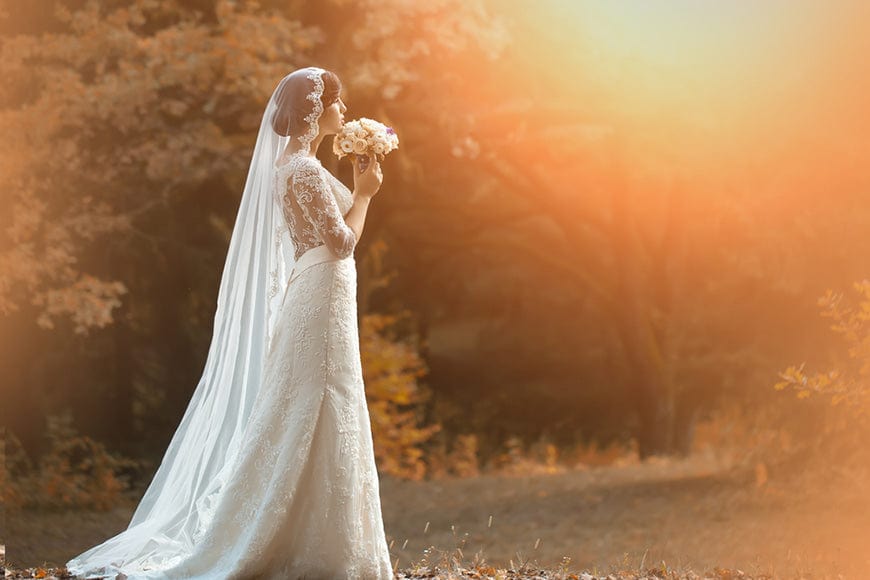 fall-wedding-bride