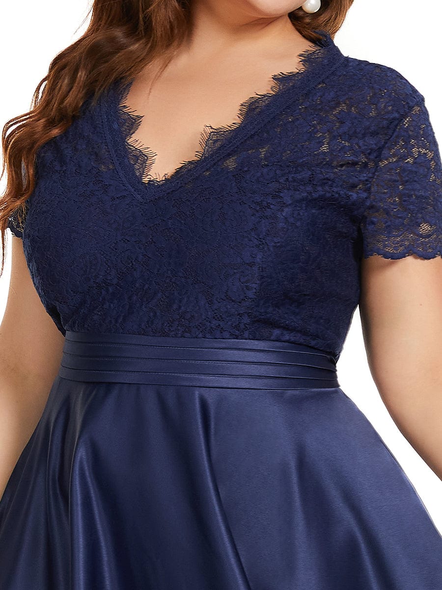 Plus Size V-neck Lace Bodice A-line Cocktail Dress with Pockets