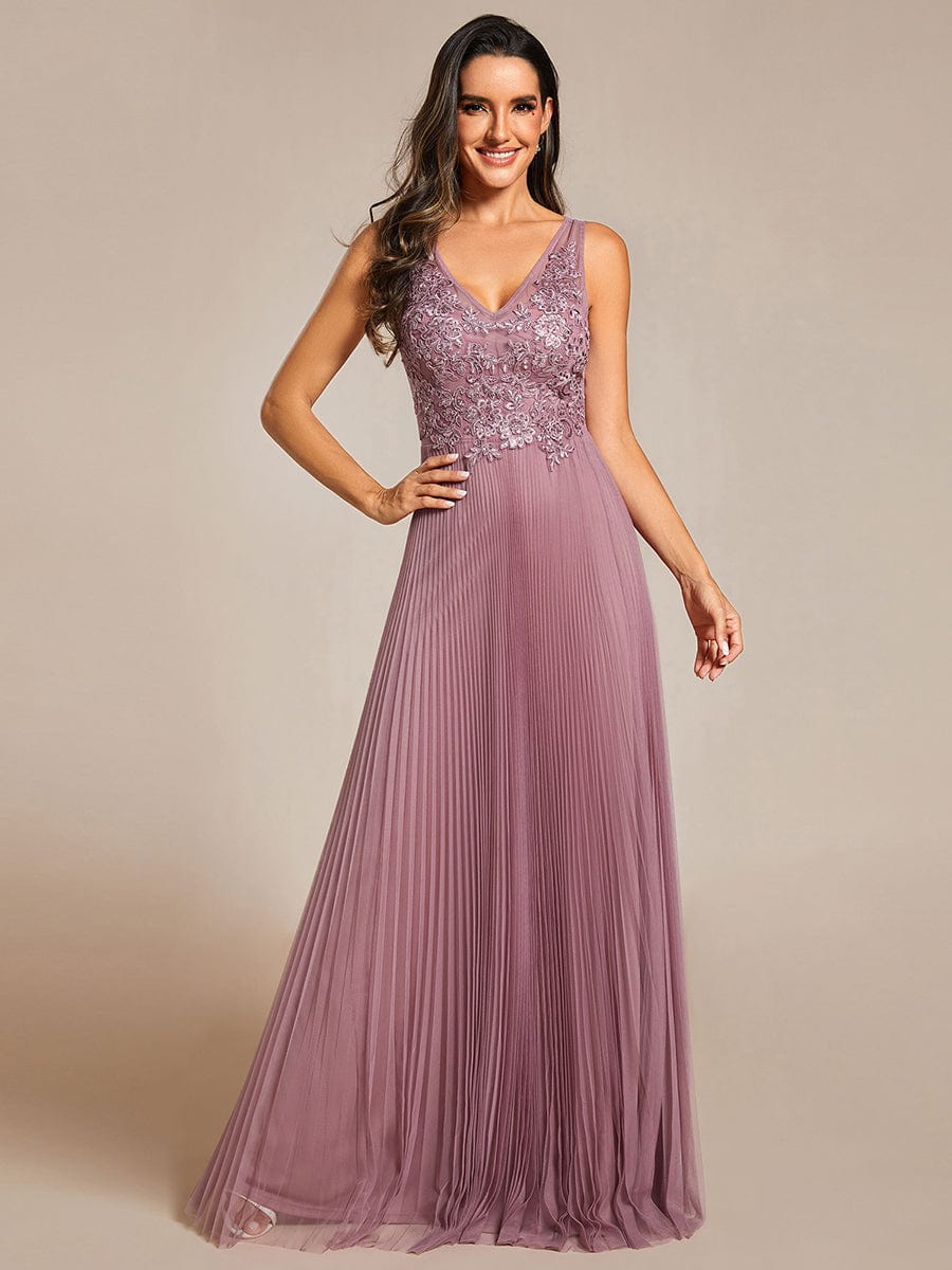 Exquisite Applique Embroidery Bodice Sleeveless A-Line Tulle Evening Dress