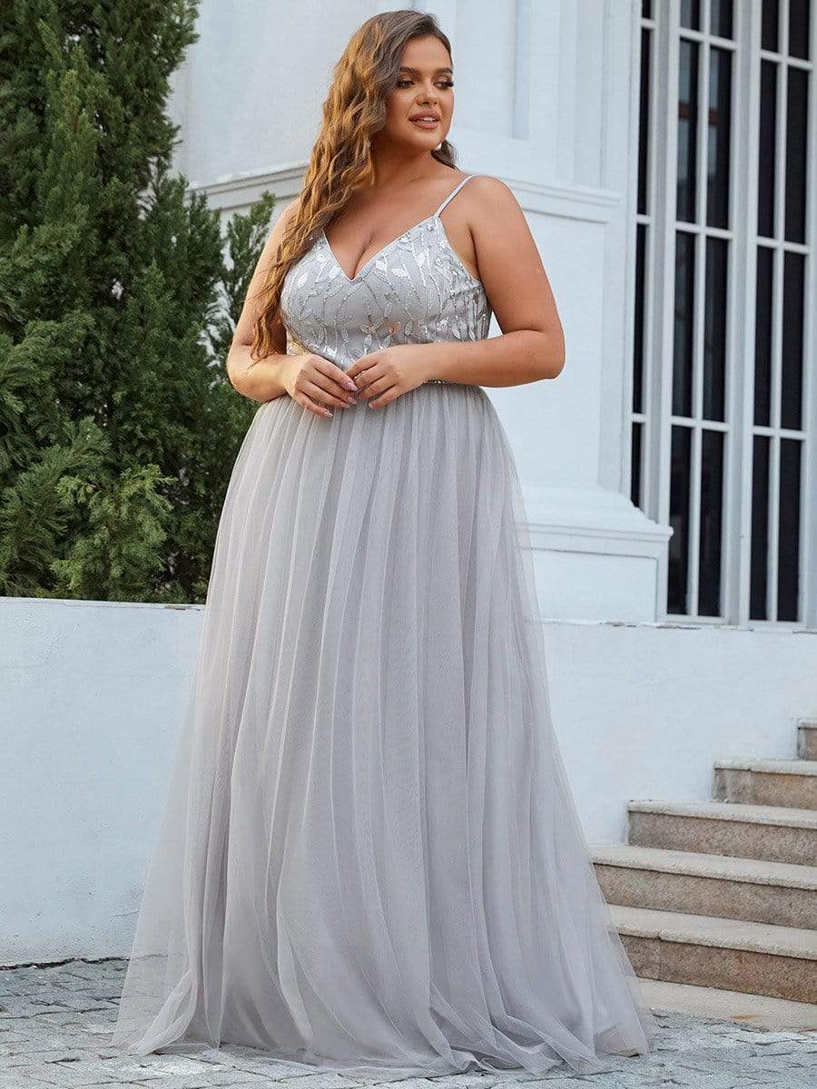 Plus Size Soft Spaghetti Straps V-Neck Embroidery Evening Dress