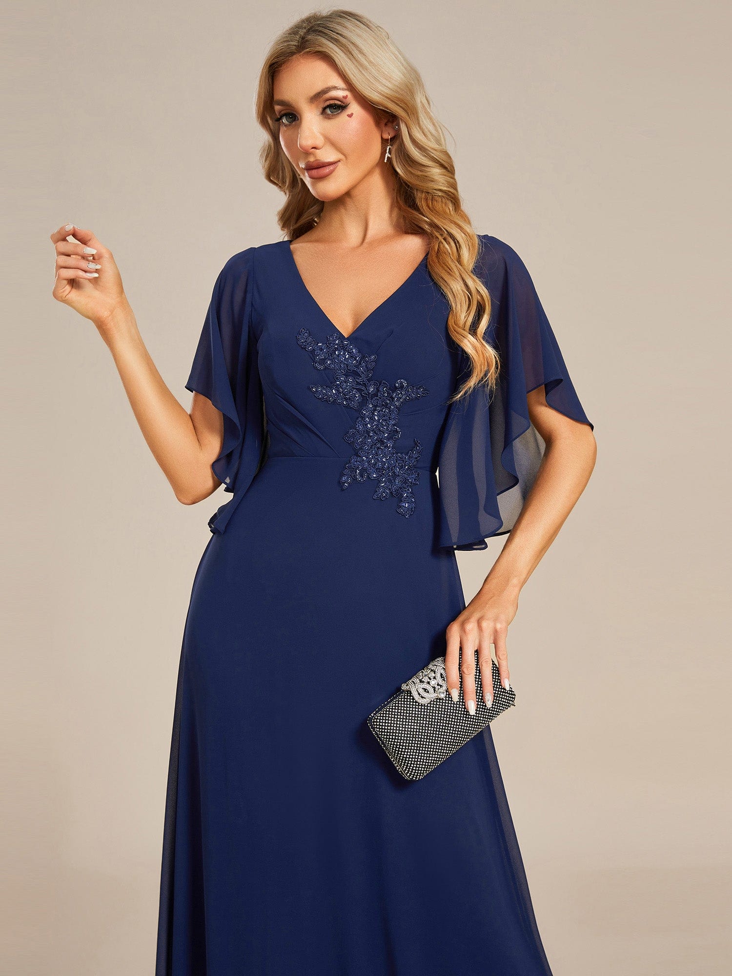 Half Sleeves Top Applique Decoration Chiffon Mother of the Bride Dress