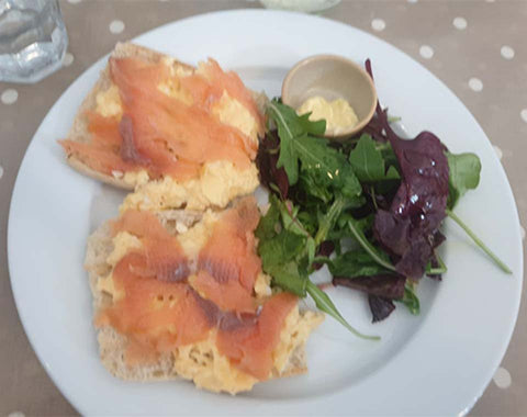 salmon and scrambled egg hollandaise