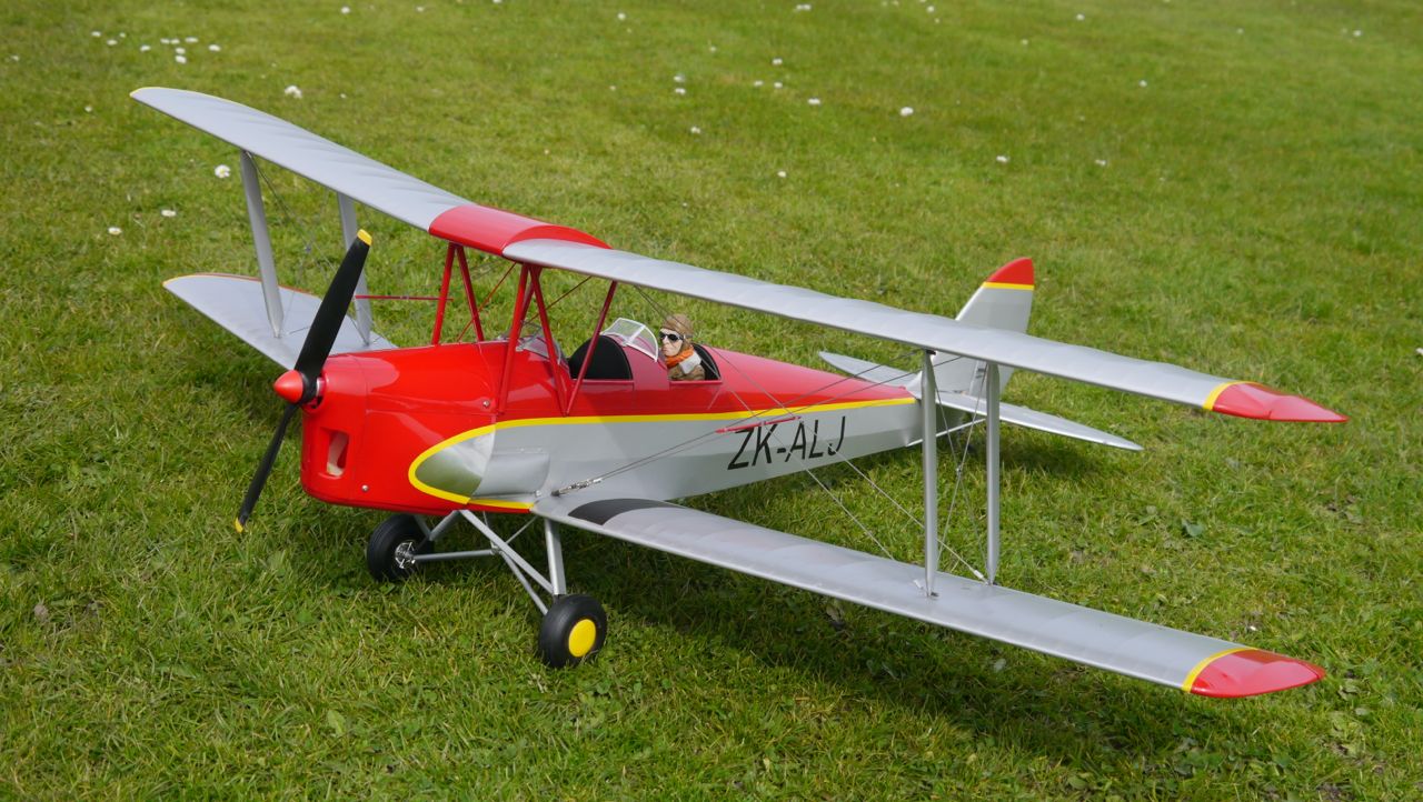 tiger moth rc plane