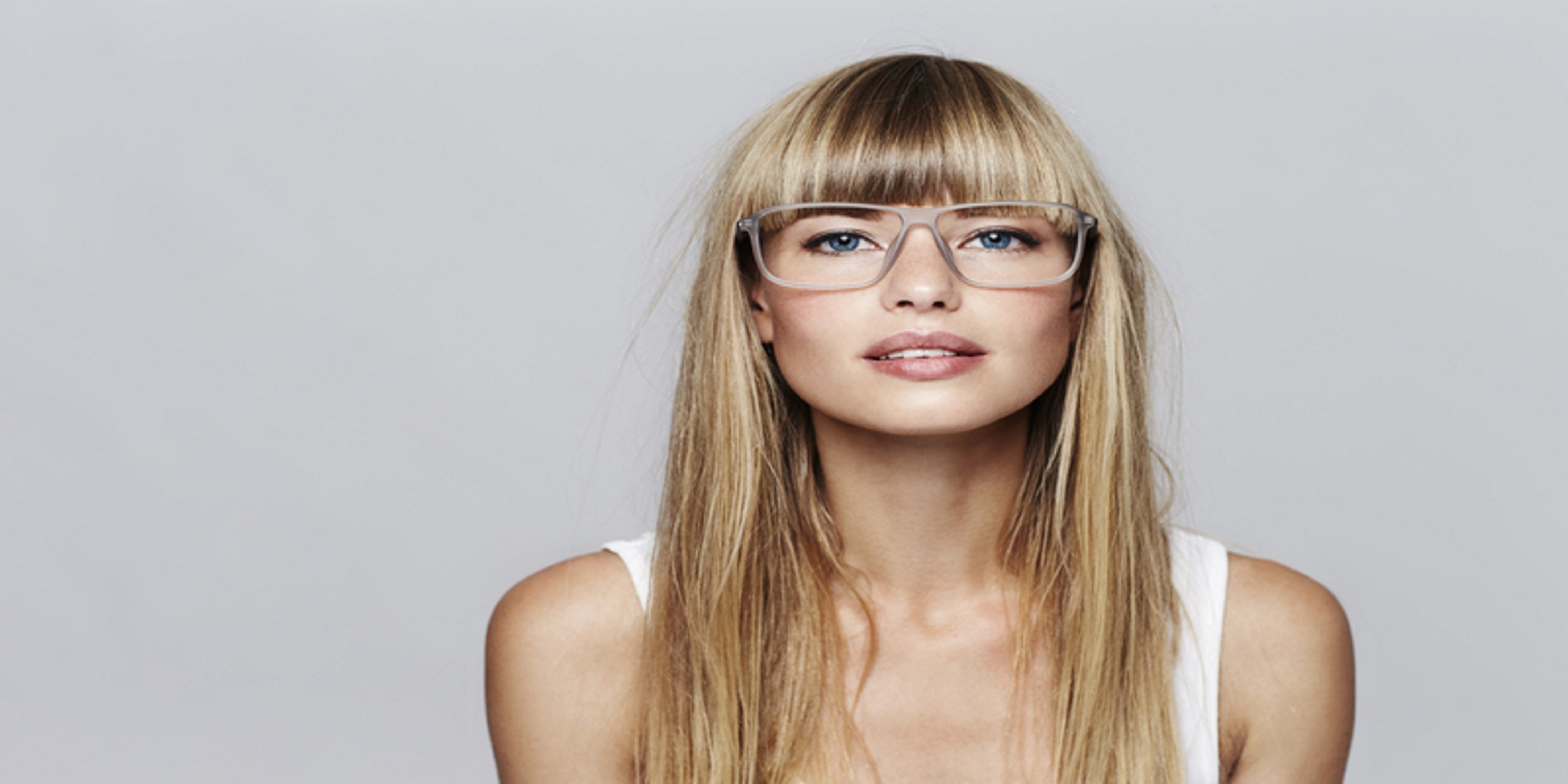 Cortes de cabello para mujeres con lentes ✔️ – Vision Center