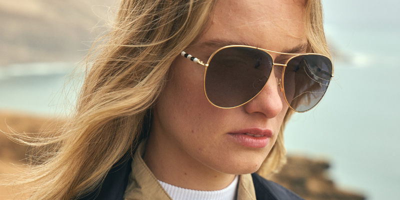 Gafas de sol modelo aviador Mujer, Oro
