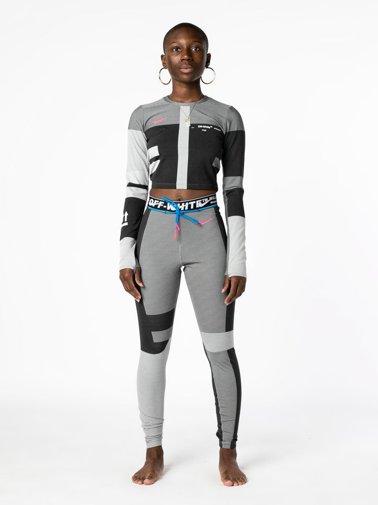 black nike easy run tight off white