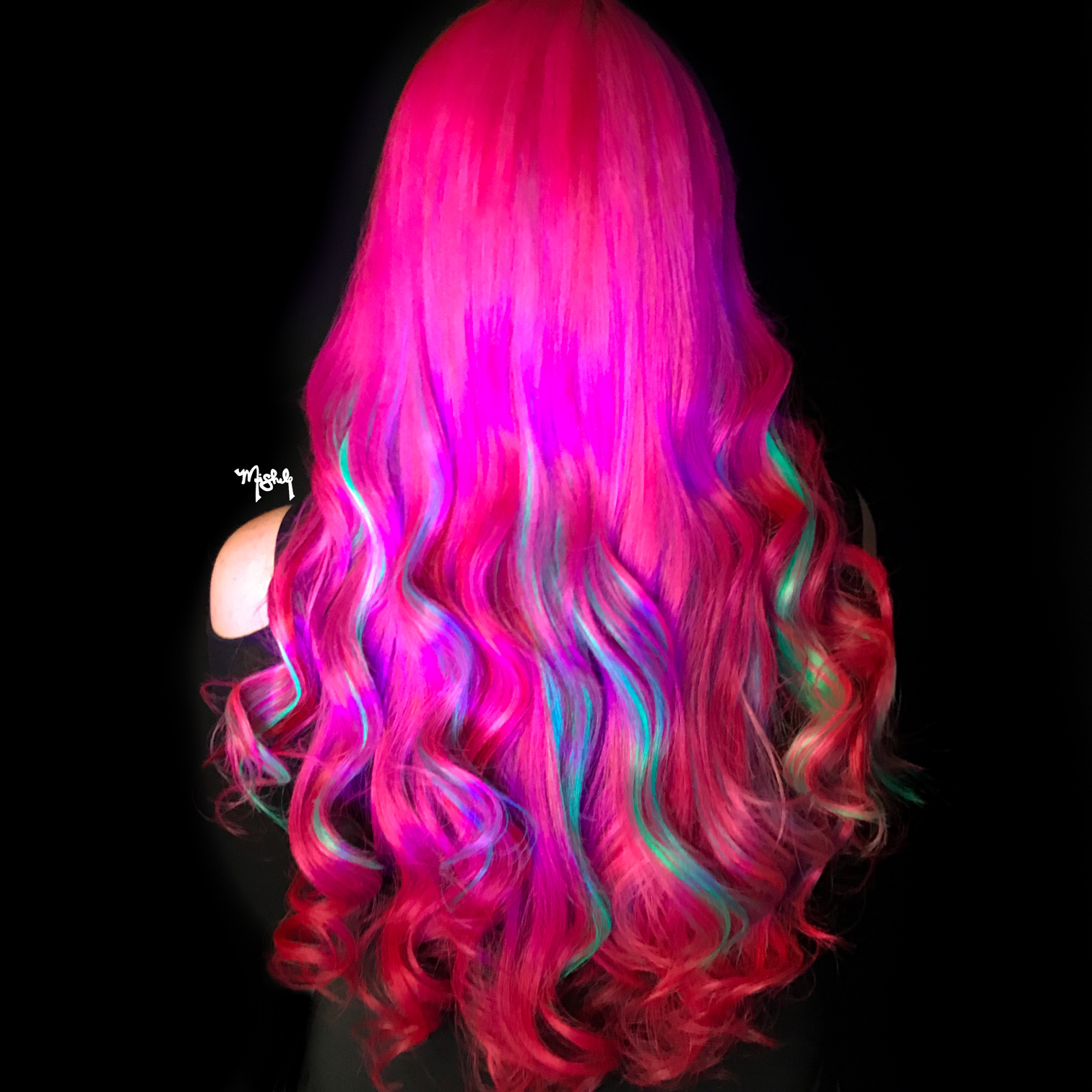 black to light pink ombre