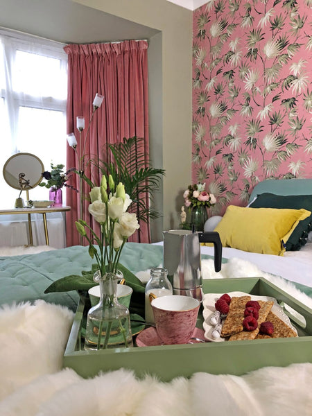 Stunning art deco inspired accessories in a chic bedroom makeover!