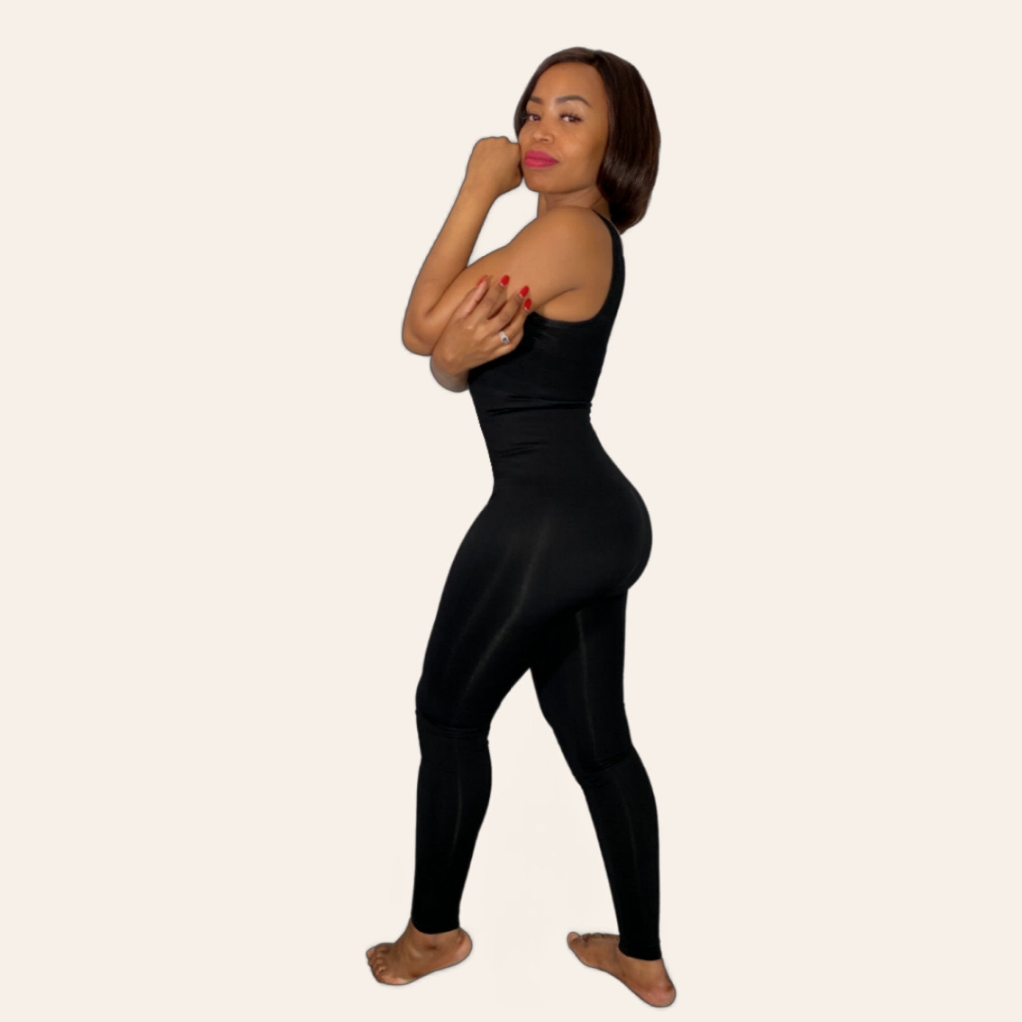 Trying on the viral shaping leggings #angelcurves #shapewear #snatched