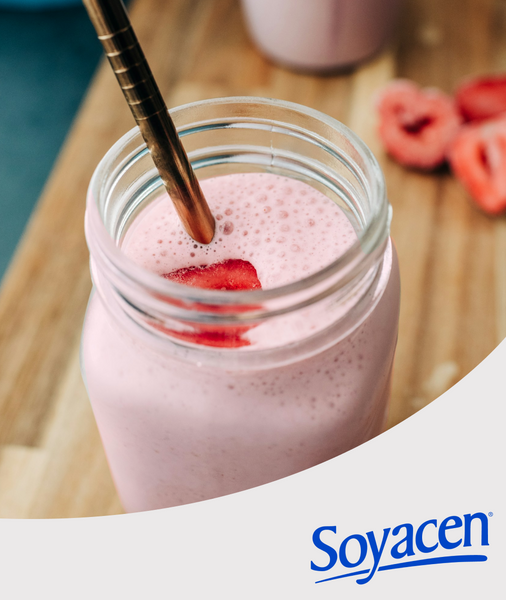 smoothie de fresa con soyacen bebida de soya en polvo