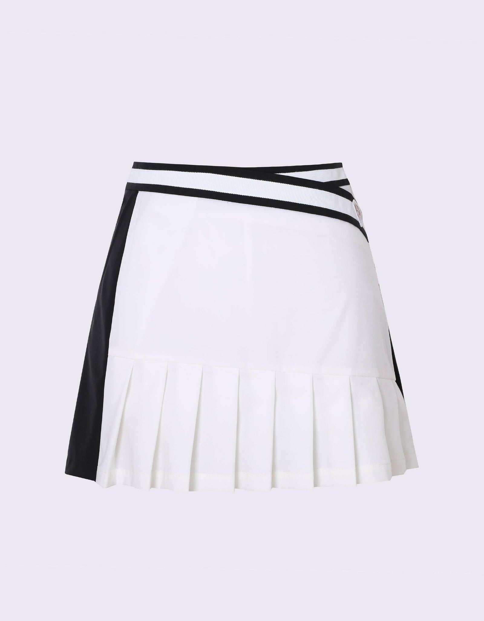 white tennis skirt with black lining