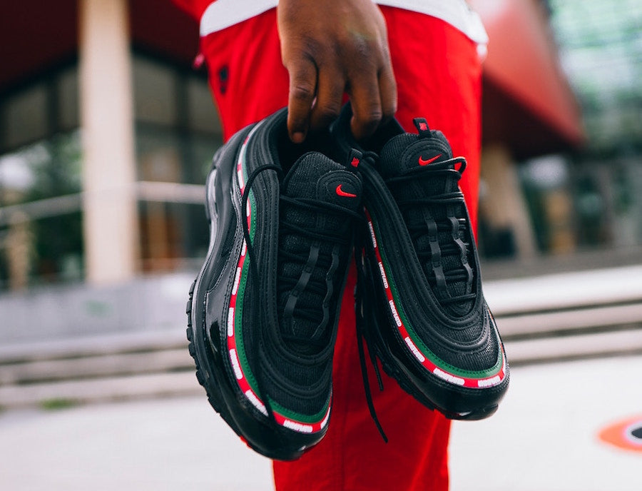 Undefeated X Nike Air Max 'Black' CREP LDN