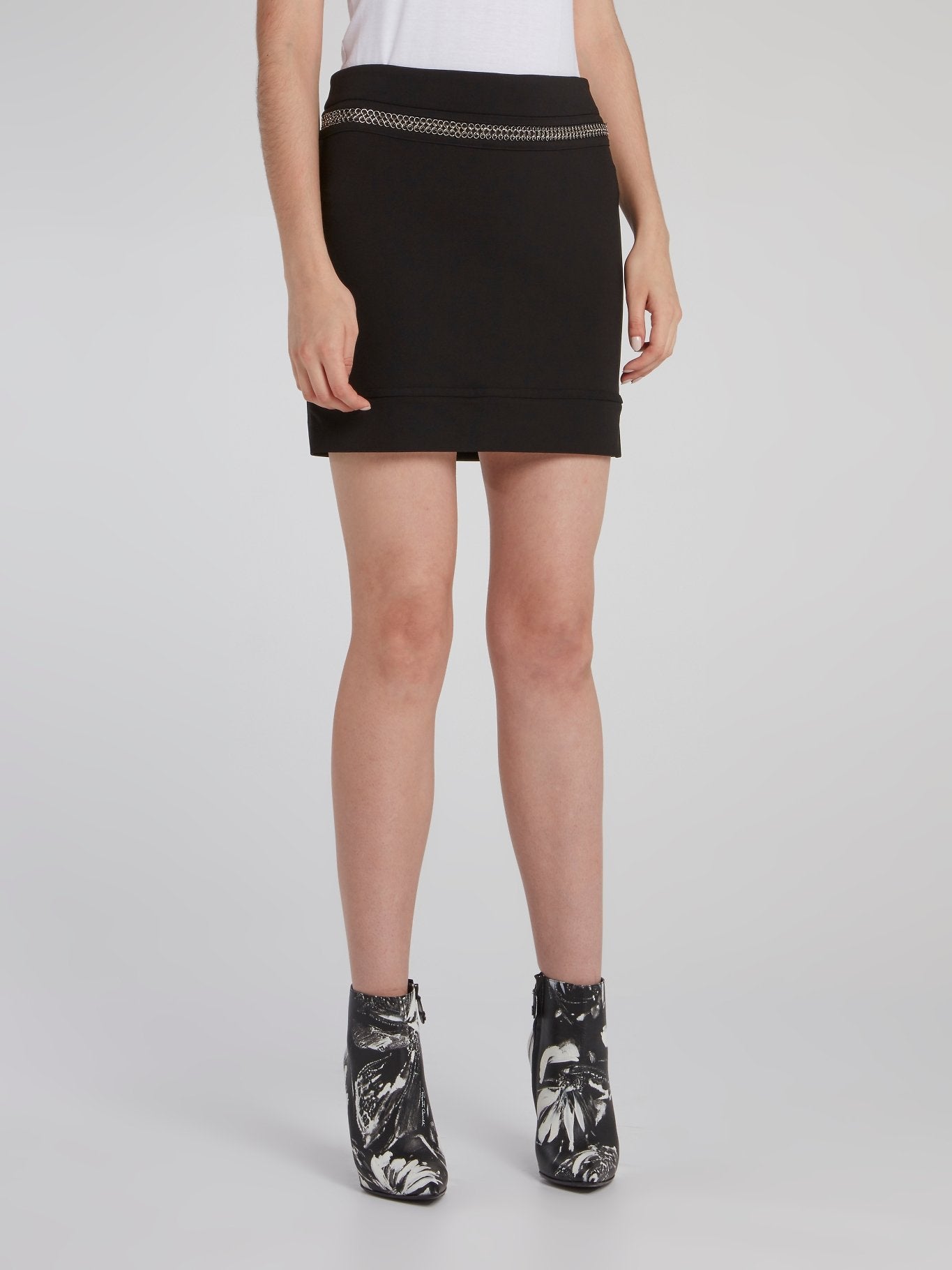 black chain skort