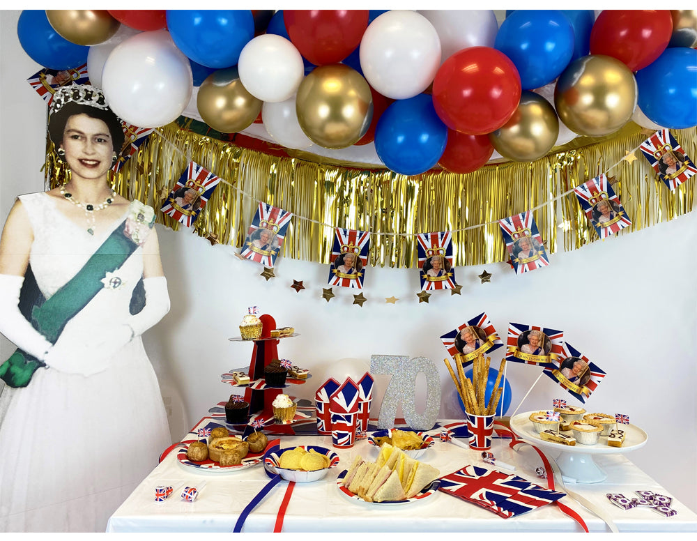 Queen's 70 Year Platinum Jubilee Table Decorations