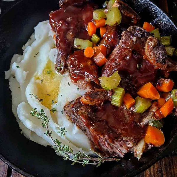 Cherry cola braised short ribs with mashed potatoes