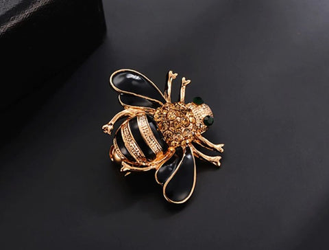 bee brooch