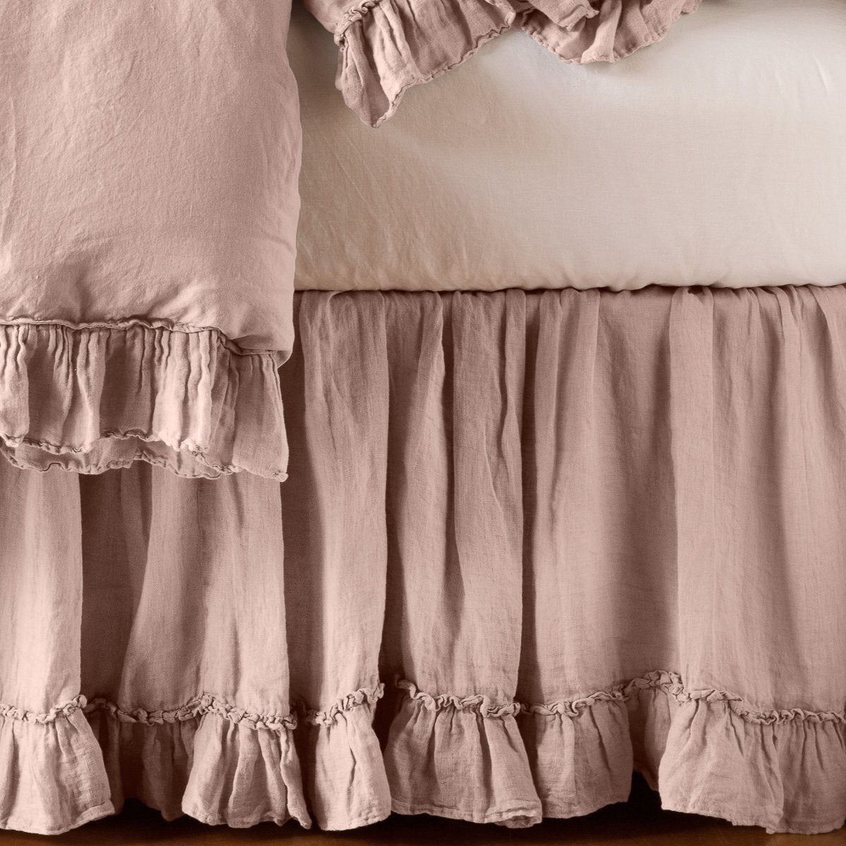 Bella Notte Linens Whisper Linen Bed Skirts Yvonne Estelle S