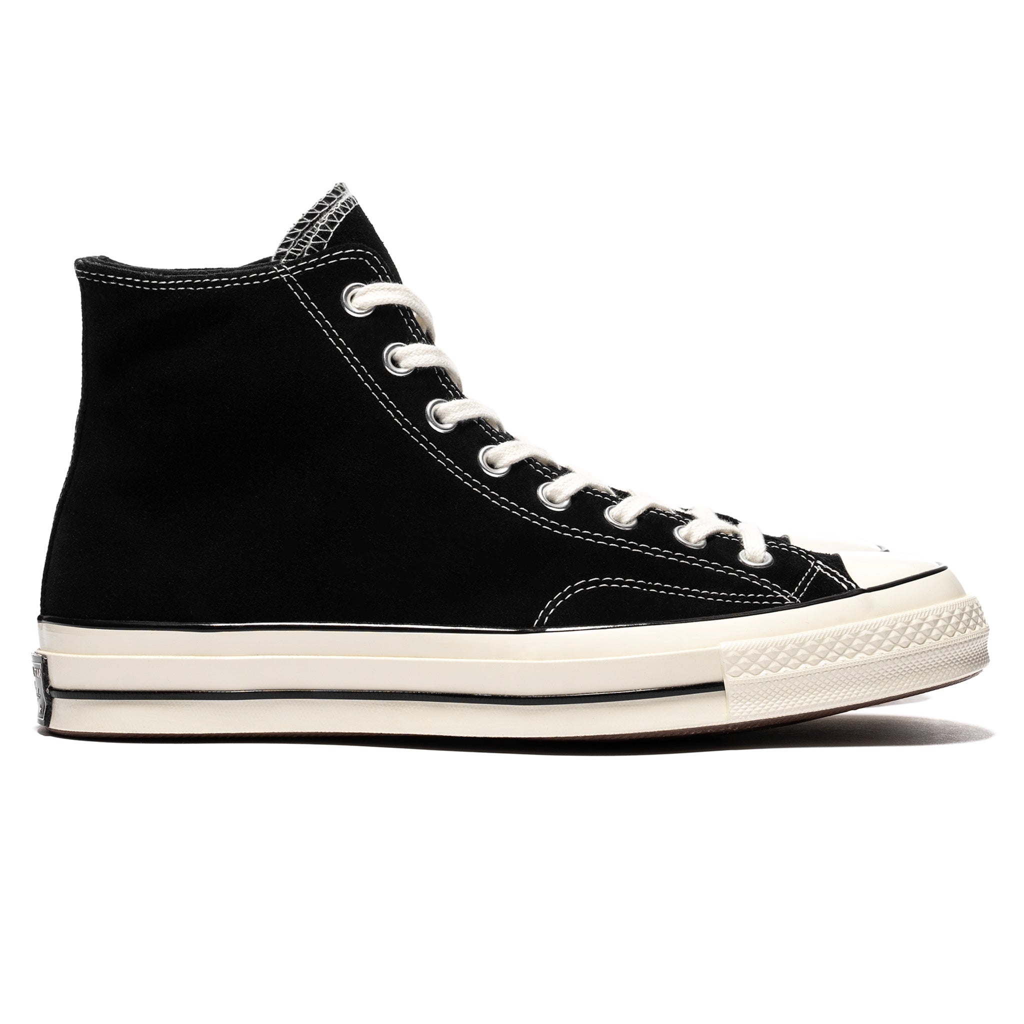 chuck taylor all star suede