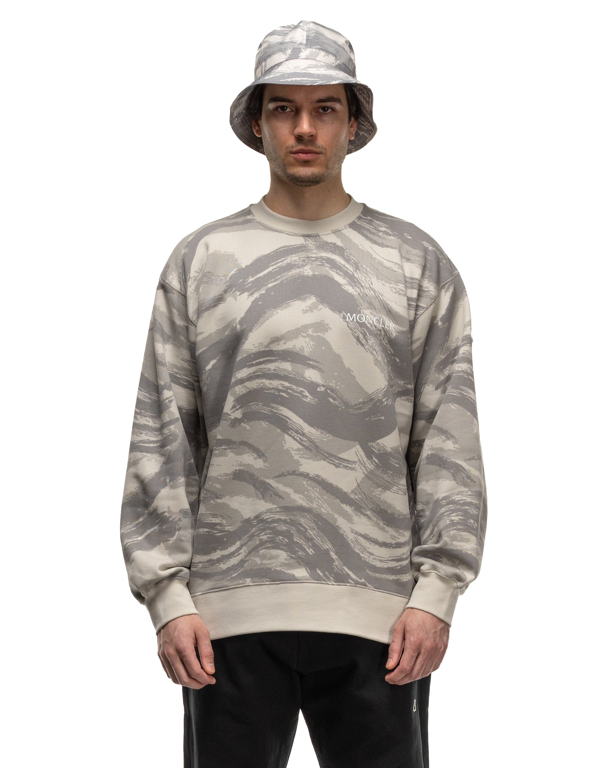 HYKE Sweatshirt White