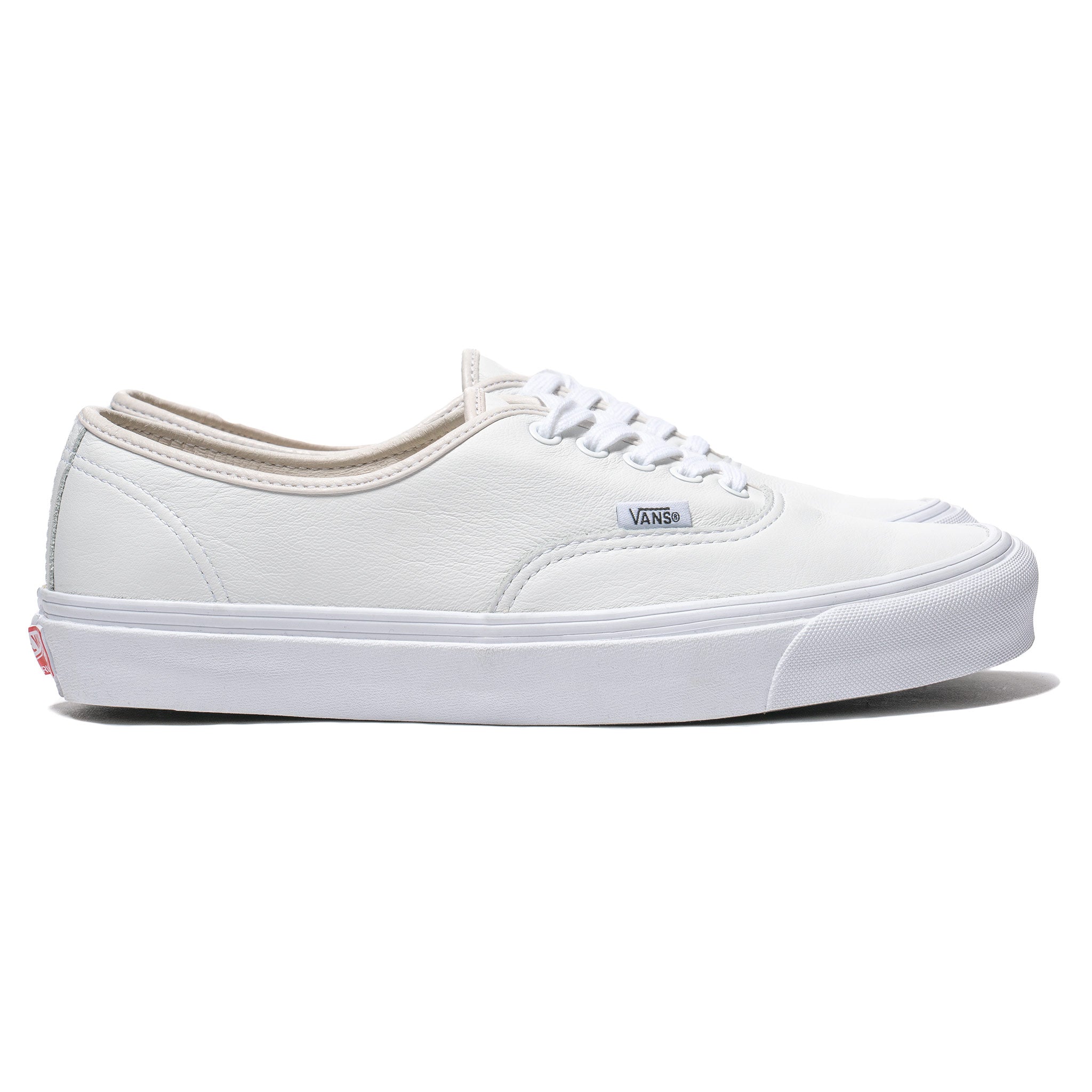 vans authentic lx