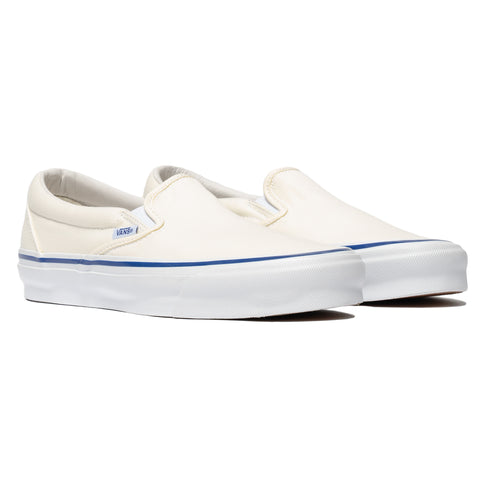 vans classic slip on white canvas