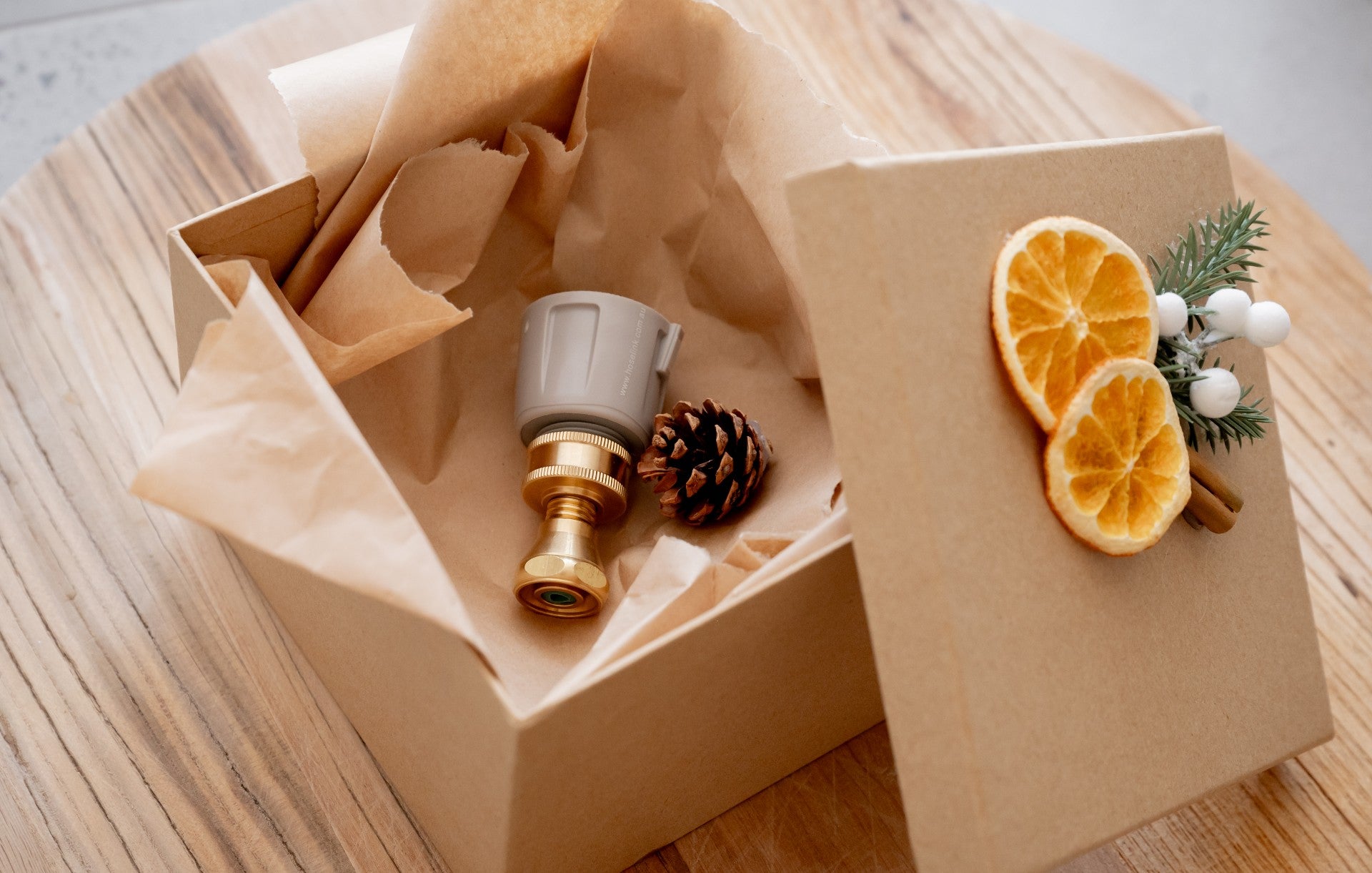 brass-jet-nozzle-in-christmas-gift-box
