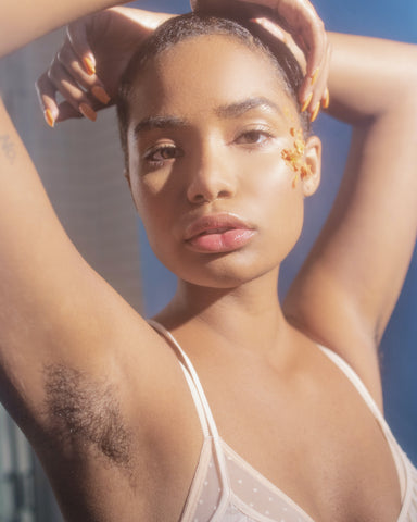 Body Hair - Yay Or Nay : Know The Right Way To Shave At Home - girl with armpit hair