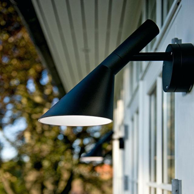 Poulsen AJ50 Outdoor Wall Lamp by Jacobsen | Danish Design Store