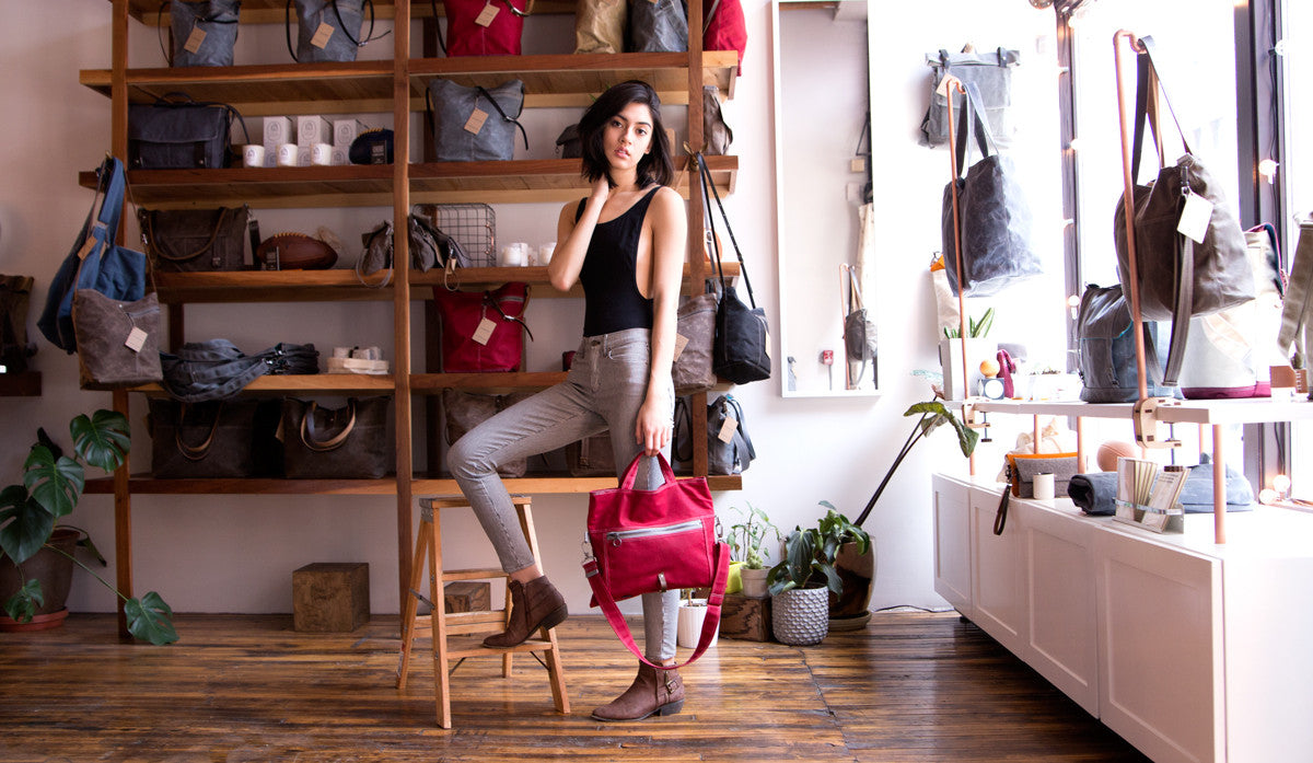 Paperback Tote in red waxed canvas