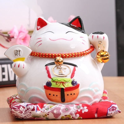 ceramic lucky cat