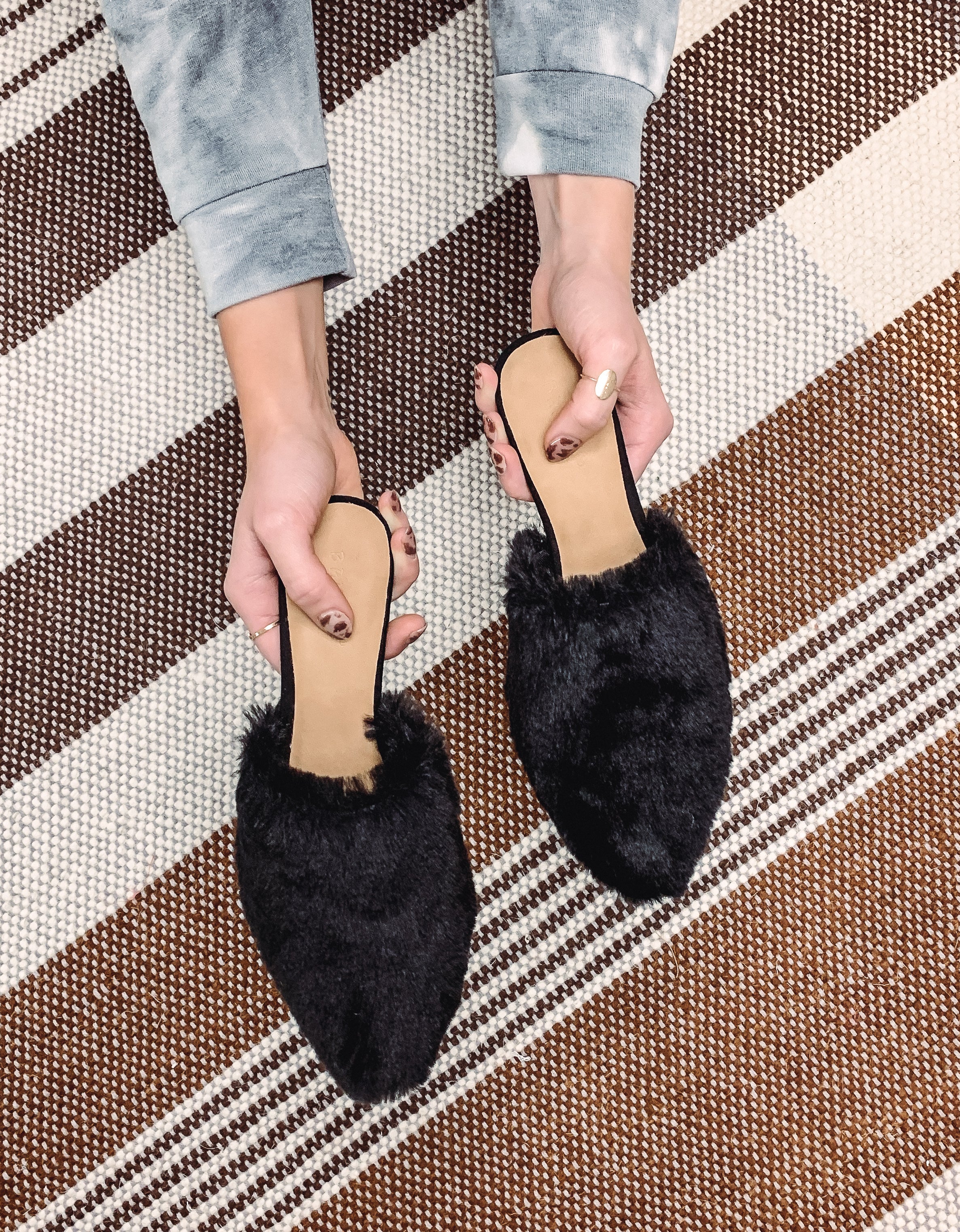 black fur mule slippers