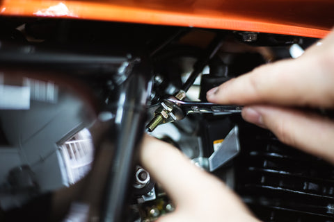 Pre Flight Checks - Throttle Cable Adjust