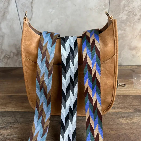 Ahdorned Geometric Print Crossbody Straps