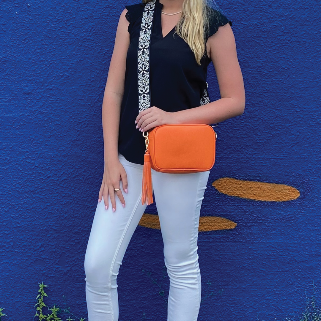 ah-dorned Kate Crossbody Wallet in Orange – The South Apparel